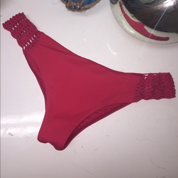 Billabong bikini bottoms - Picture 1 of 4